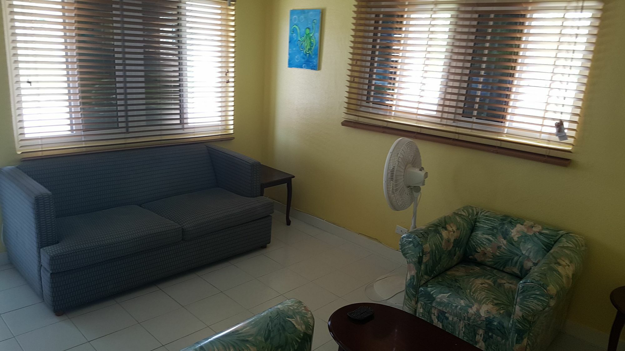 Bahama Breeze Apartments Nassau Luaran gambar